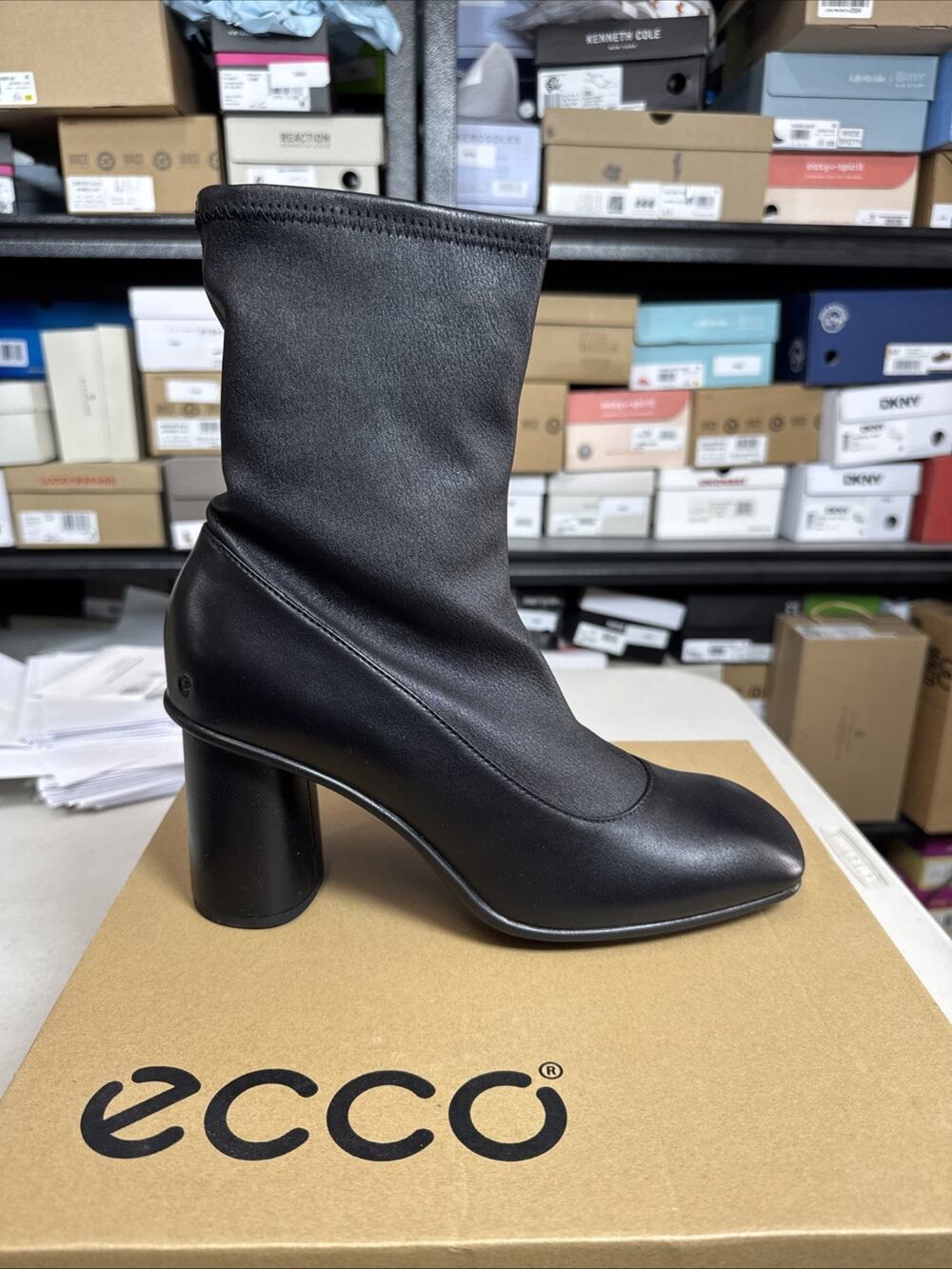 Women 10.5 ECCO Sculpted Leather Alba 65 MM Stretch Ankle Boot BLACK